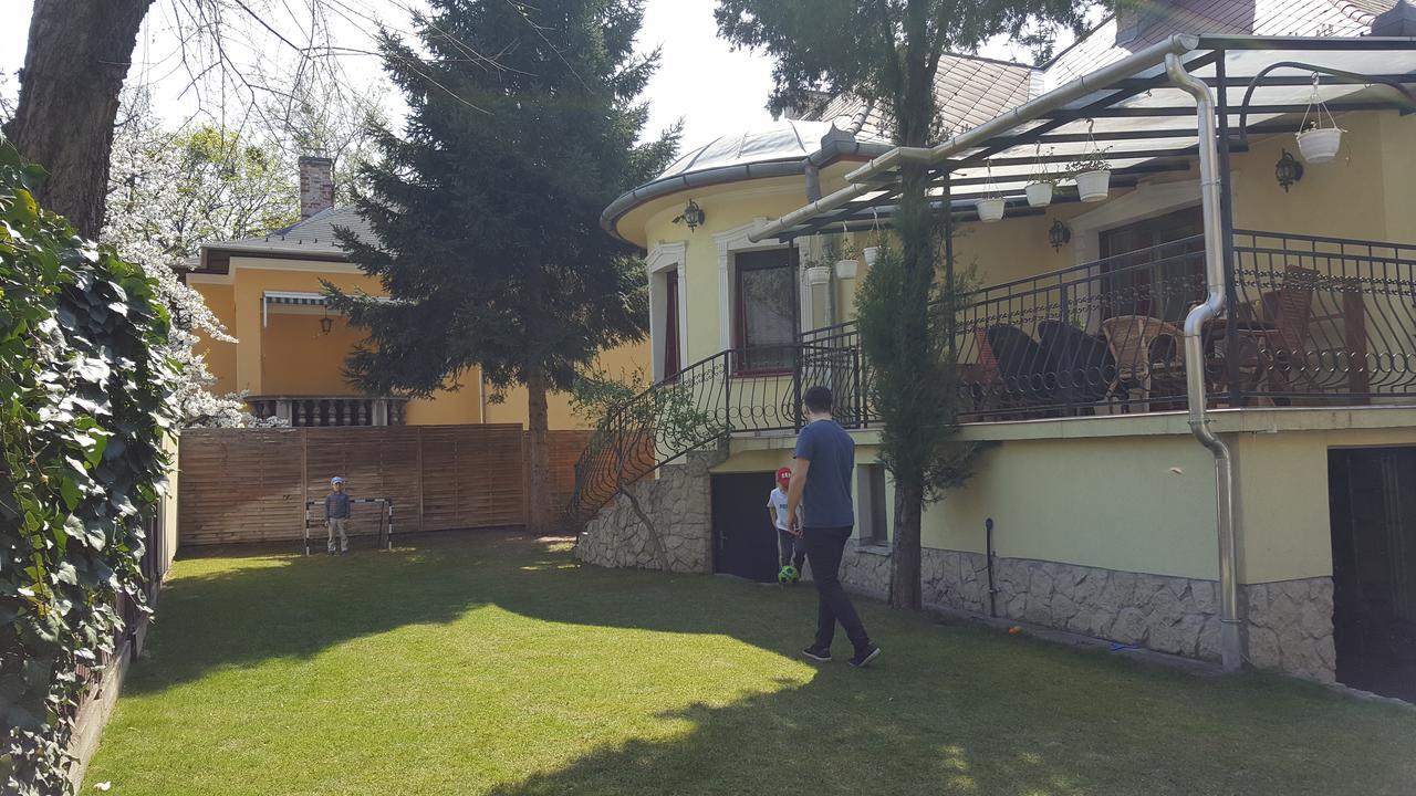 Palma Villa In City Park Budapest - Semi Suteren Eksteriør bilde