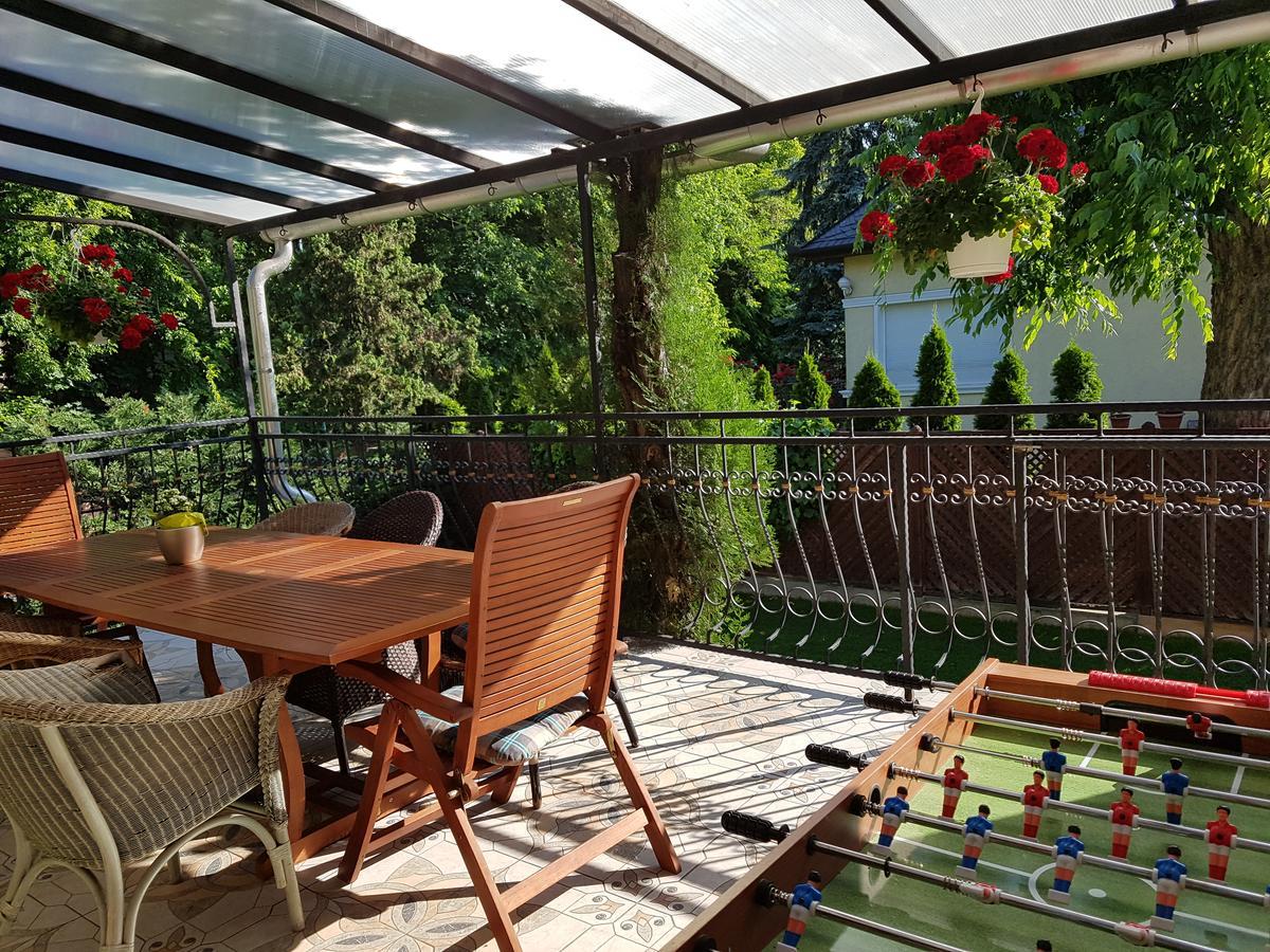 Palma Villa In City Park Budapest - Semi Suteren Eksteriør bilde